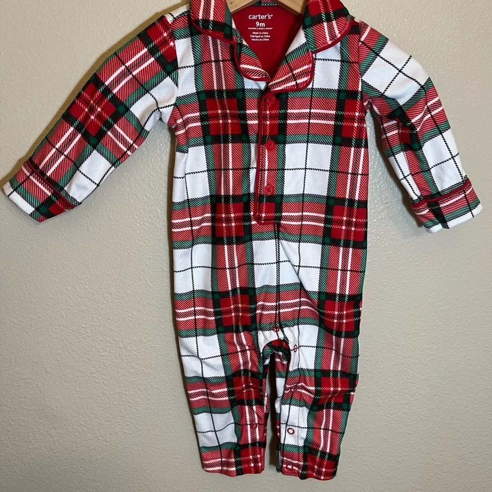 Bundle Carter’s 9 Month Red Buffalo Plaid Holiday Romper Vest Sweatshirts